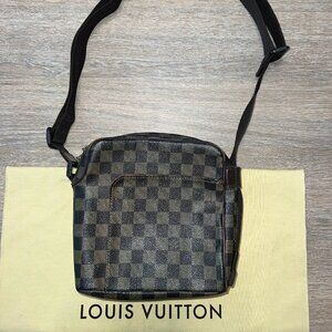 Louis Vuitton Olav Damier Ebene PM Bag